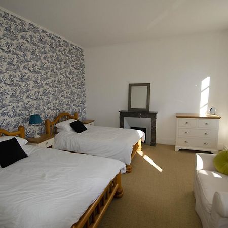 Вилла Manoir Le Bourg, Touffailles Экстерьер фото