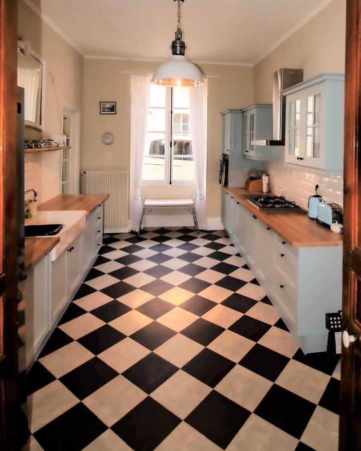 Вилла Manoir Le Bourg, Touffailles Экстерьер фото