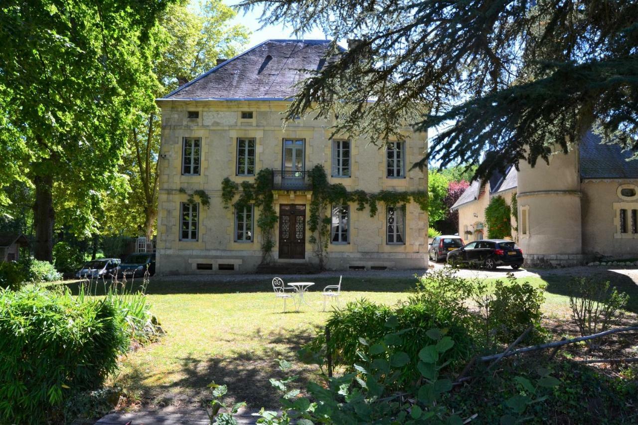 Вилла Manoir Le Bourg, Touffailles Экстерьер фото