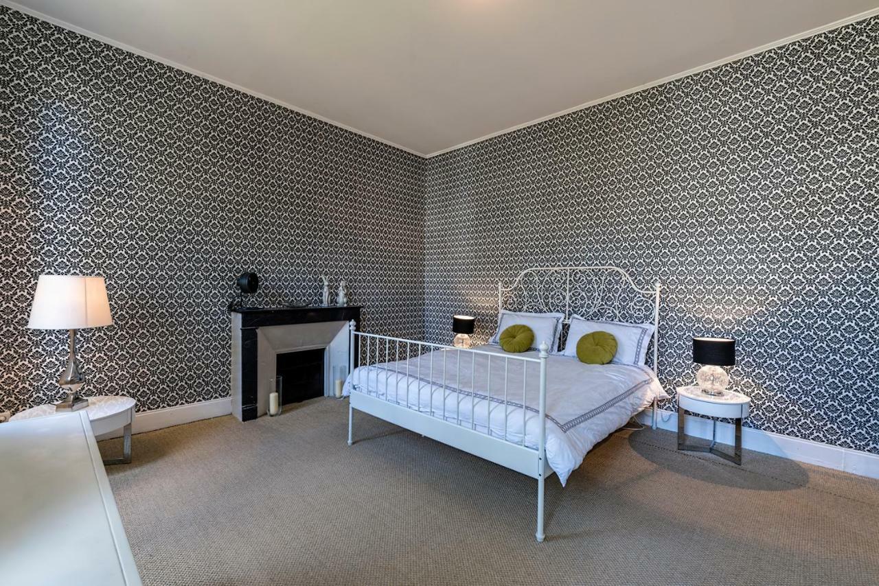 Вилла Manoir Le Bourg, Touffailles Экстерьер фото